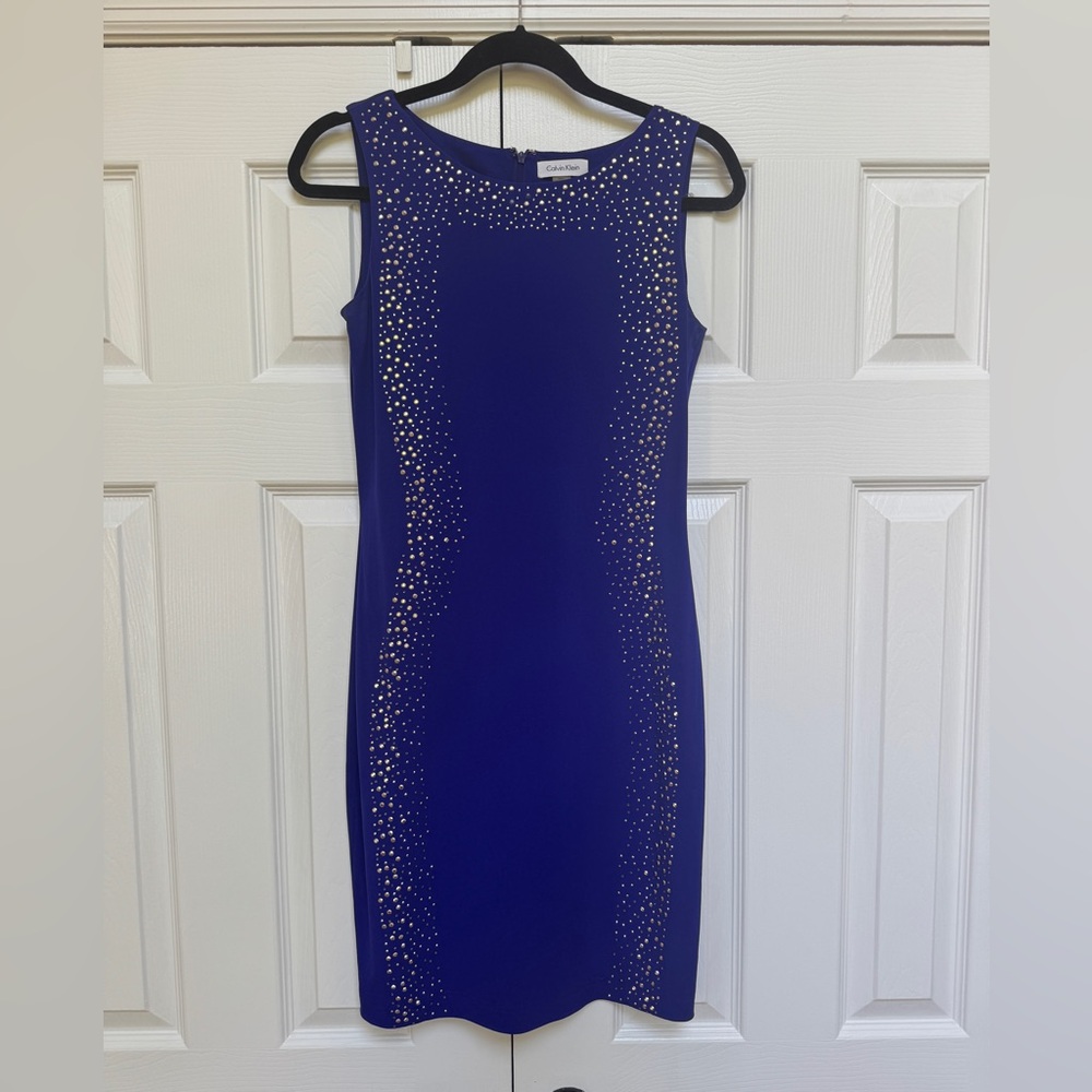 Calvin Klein Blue and Silver Embellished Sheath Cocktail Dress